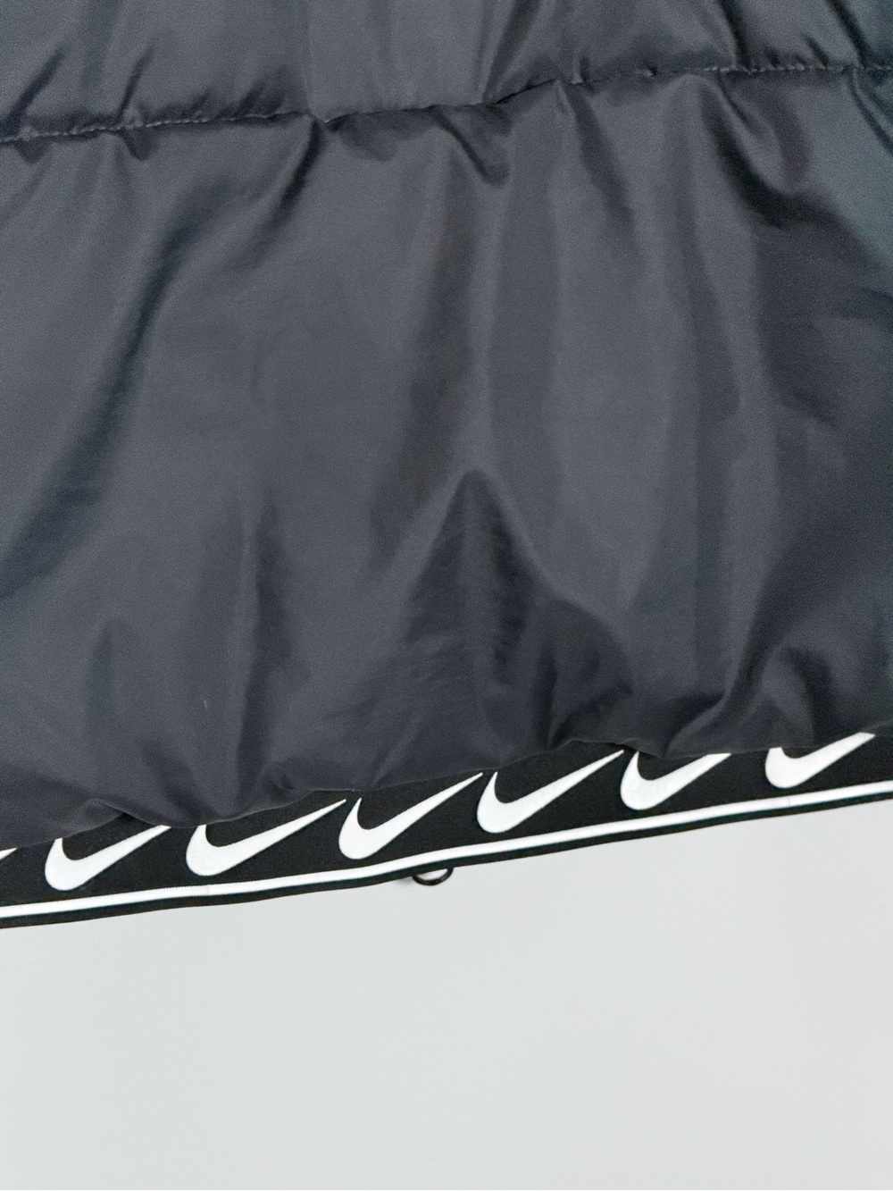 Nike Women's Black Hooded Quilted Puffer Grand Army Leila Kwan Zimmer Jacket M - Picture 4 of 12
